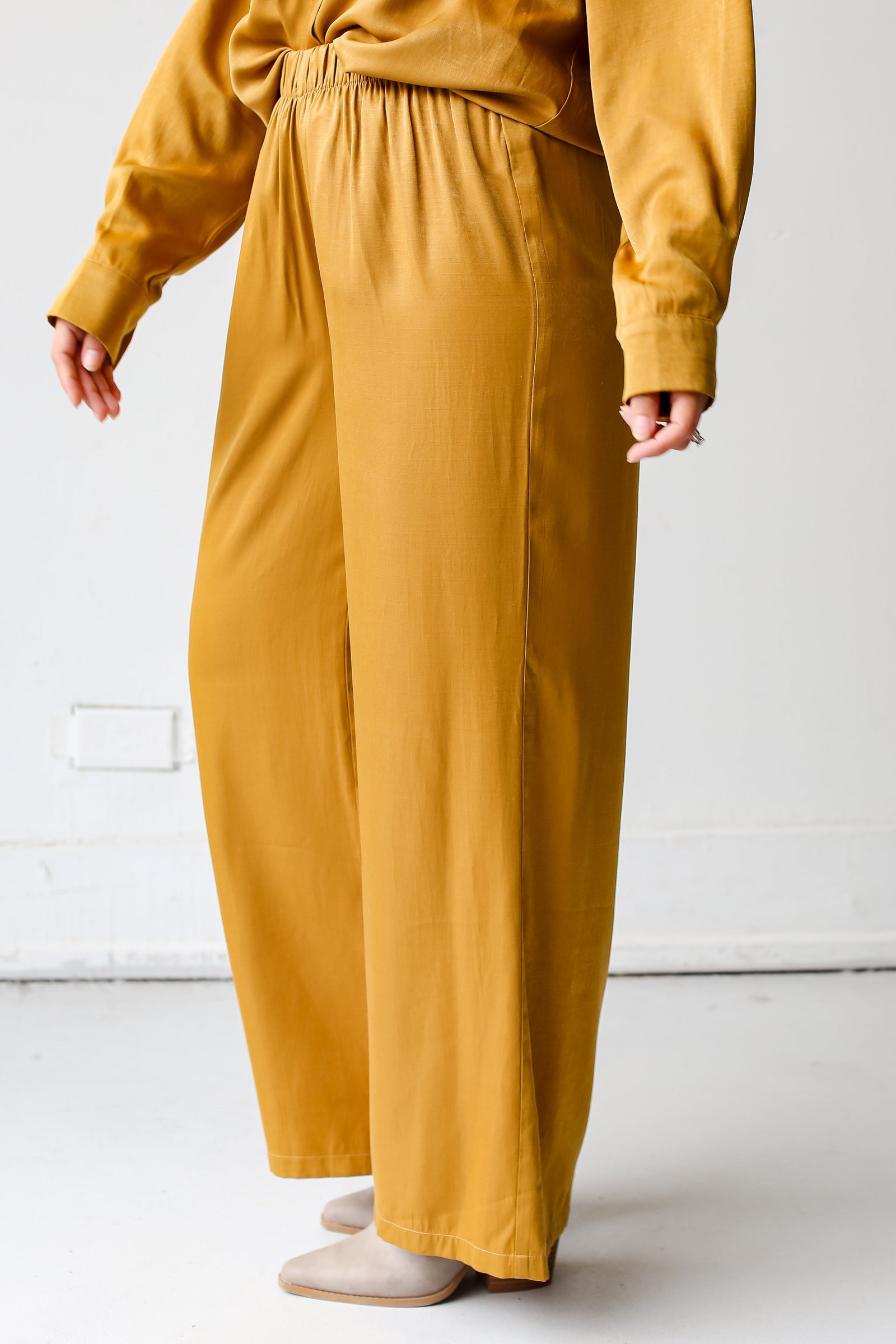 Serene Beauty Wide Leg Pants EO7